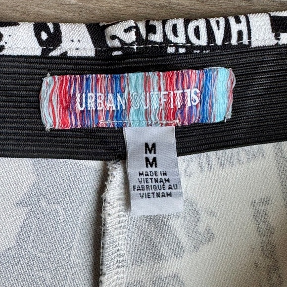 UO Urban Outfitters Newspaper Print Flare Black & White Pants | Retro Y2K Size M - Picture 4 of 11